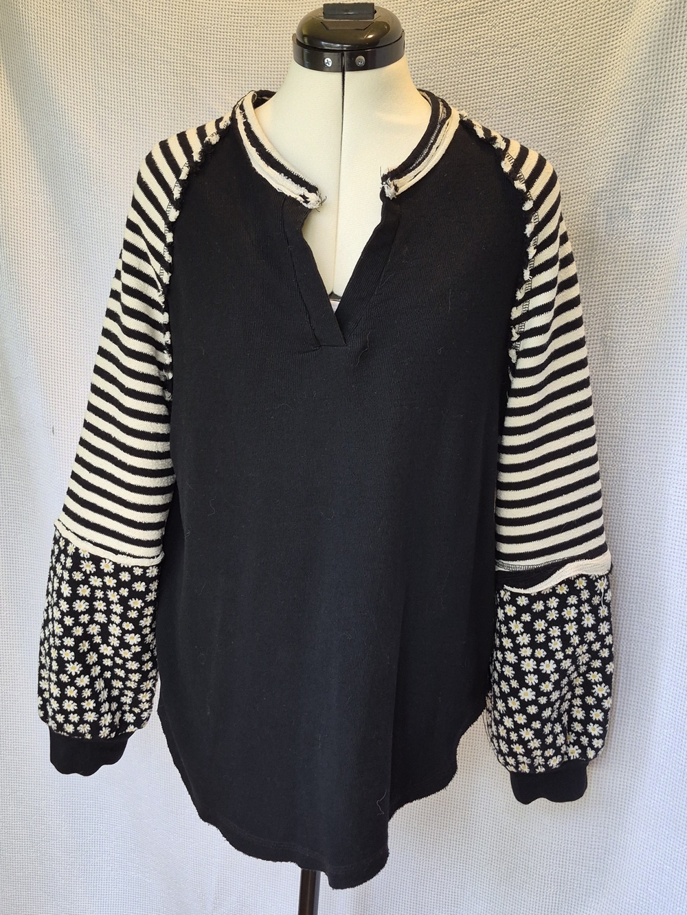 Black Mixed-Print Notch Pullover Sweatshirt with Striped & Daisy Sleeves